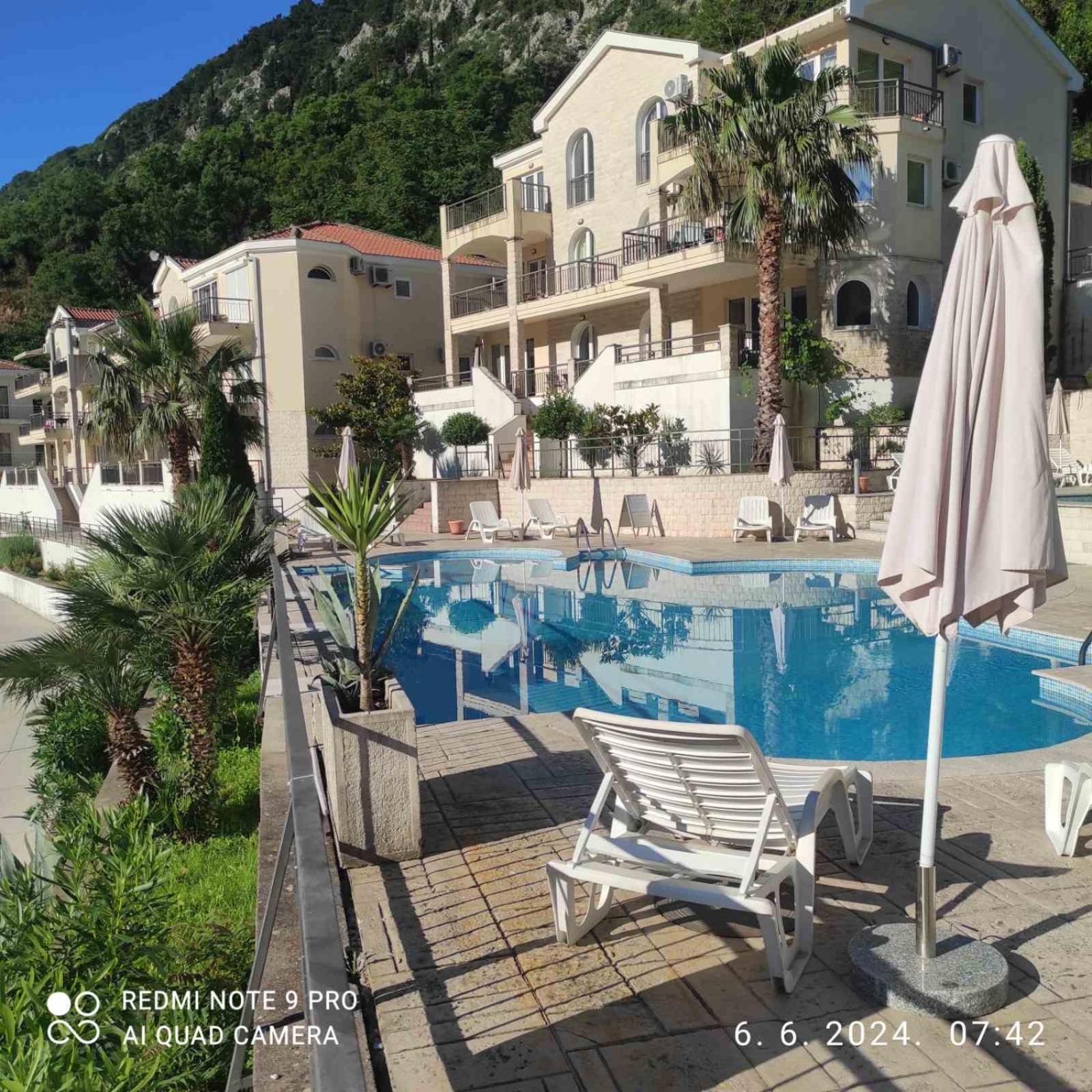 J&M Apartment Kotor Exterior photo